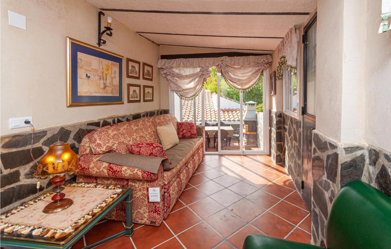 Awesome Home In Antequera With Wifi Exteriör bild