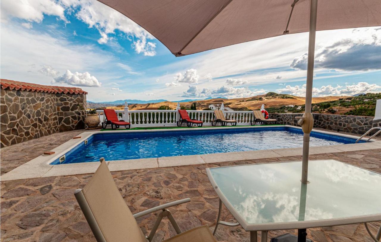 Awesome Home In Antequera With Wifi Exteriör bild