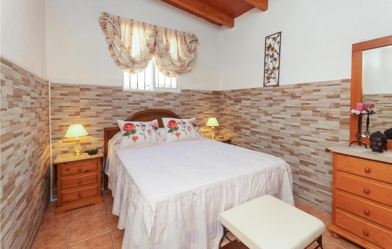Awesome Home In Antequera With Wifi Exteriör bild