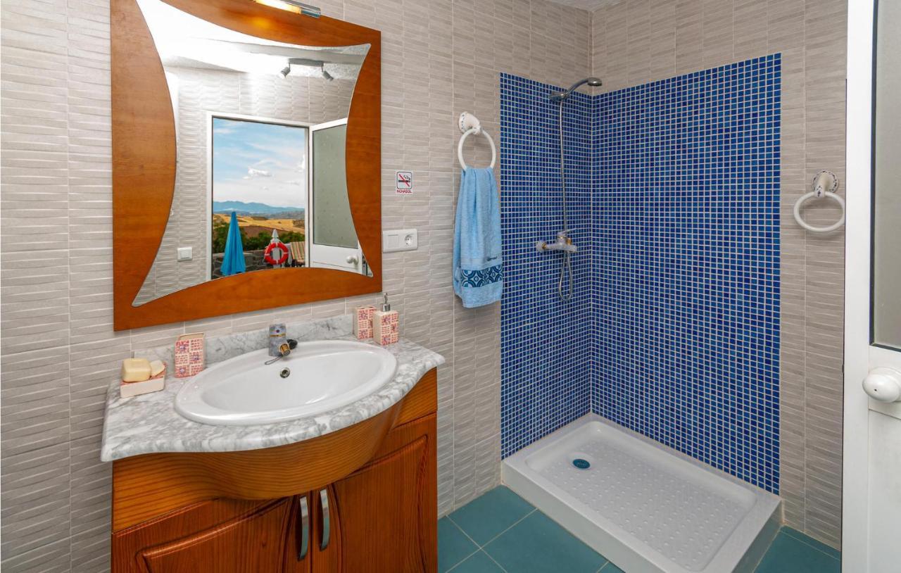Awesome Home In Antequera With Wifi Exteriör bild
