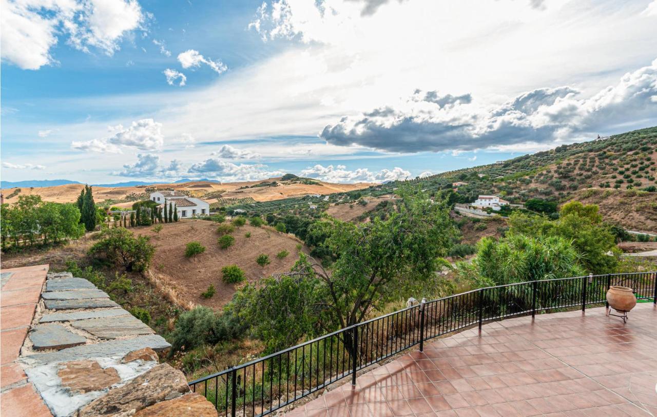 Awesome Home In Antequera With Wifi Exteriör bild